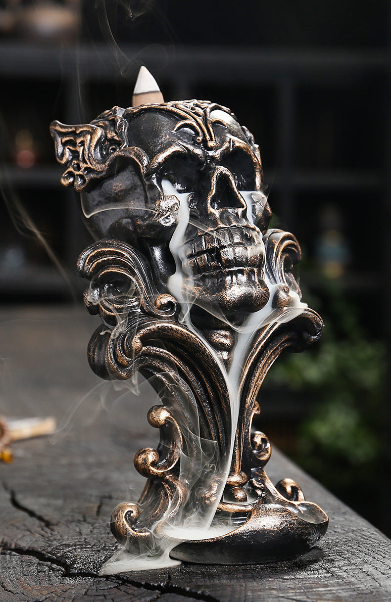 (Without Incense) Creative Resin Handicrafts Skull Backflow Incense Burner Home Ornament Halloween Decorations