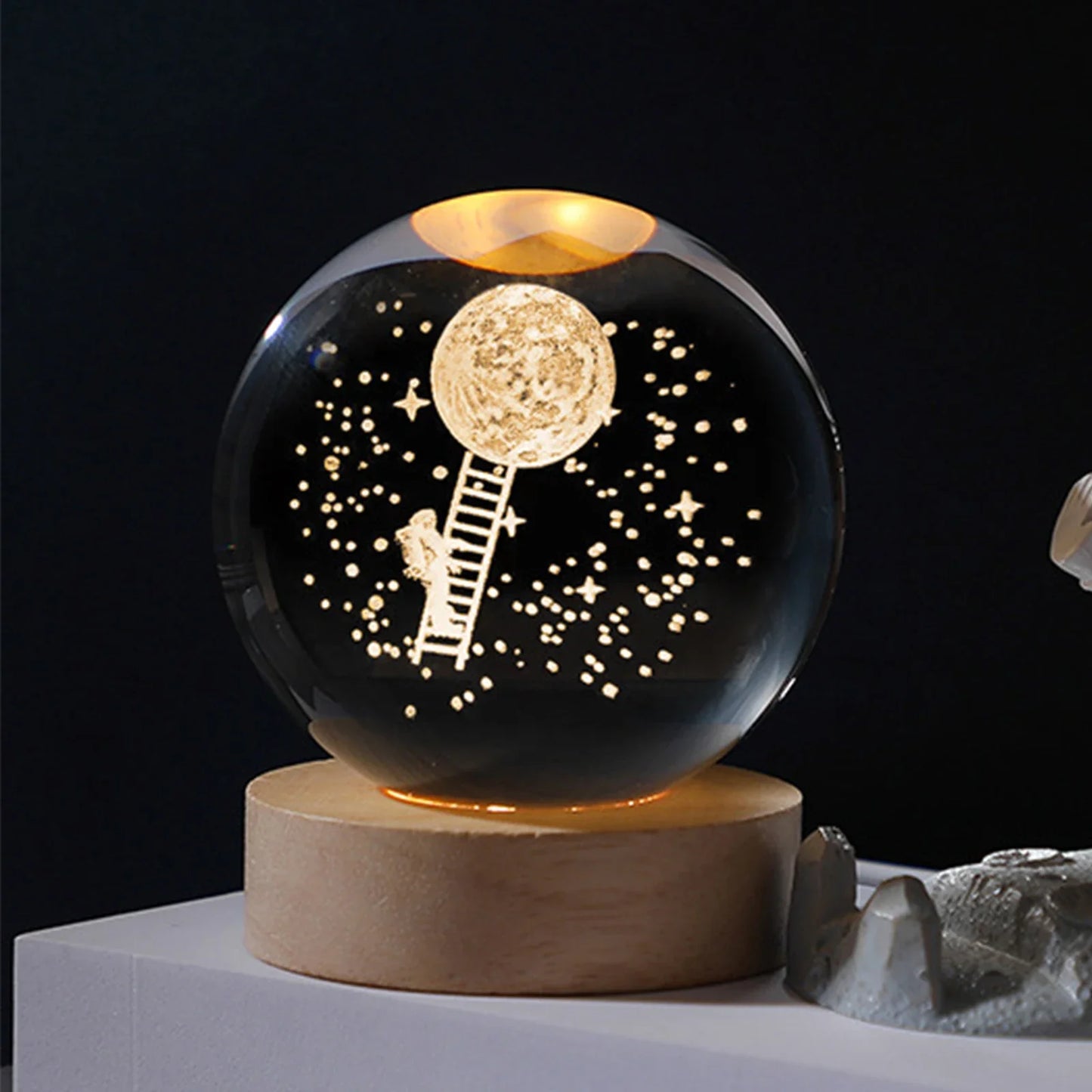 3D Moon Crystal Ball Night Lights Glowing Planet Galaxy Astronaut Solar System Laser Carving Crystal Ball Lighting Birthday Gift